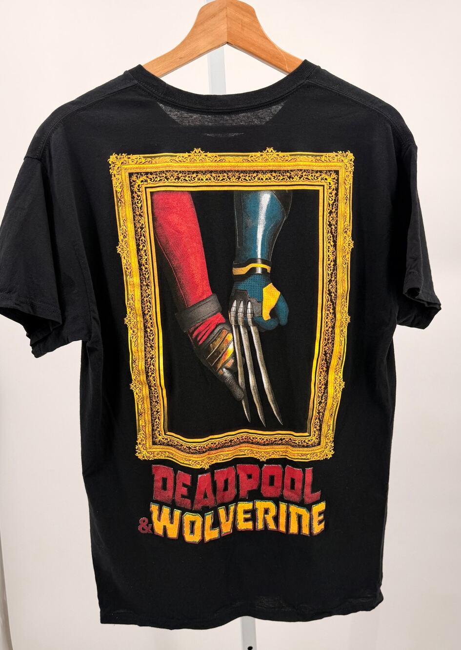 Marvel Deadpool & Wolverine T-Shirt Men’s Medium Black Graphic Back Print
